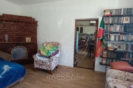 продается квартира+ чердачное помещение в Неманском районе