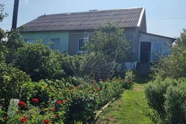 Продажа 1/2 дома.