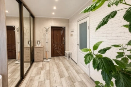 Продается просторный дом 219,3 м² в черте города (участок 10,5 соток)